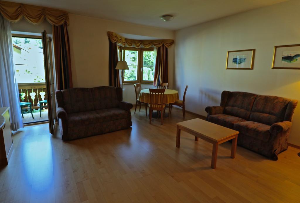 Parkhotel Post Chiusa Bagian luar foto